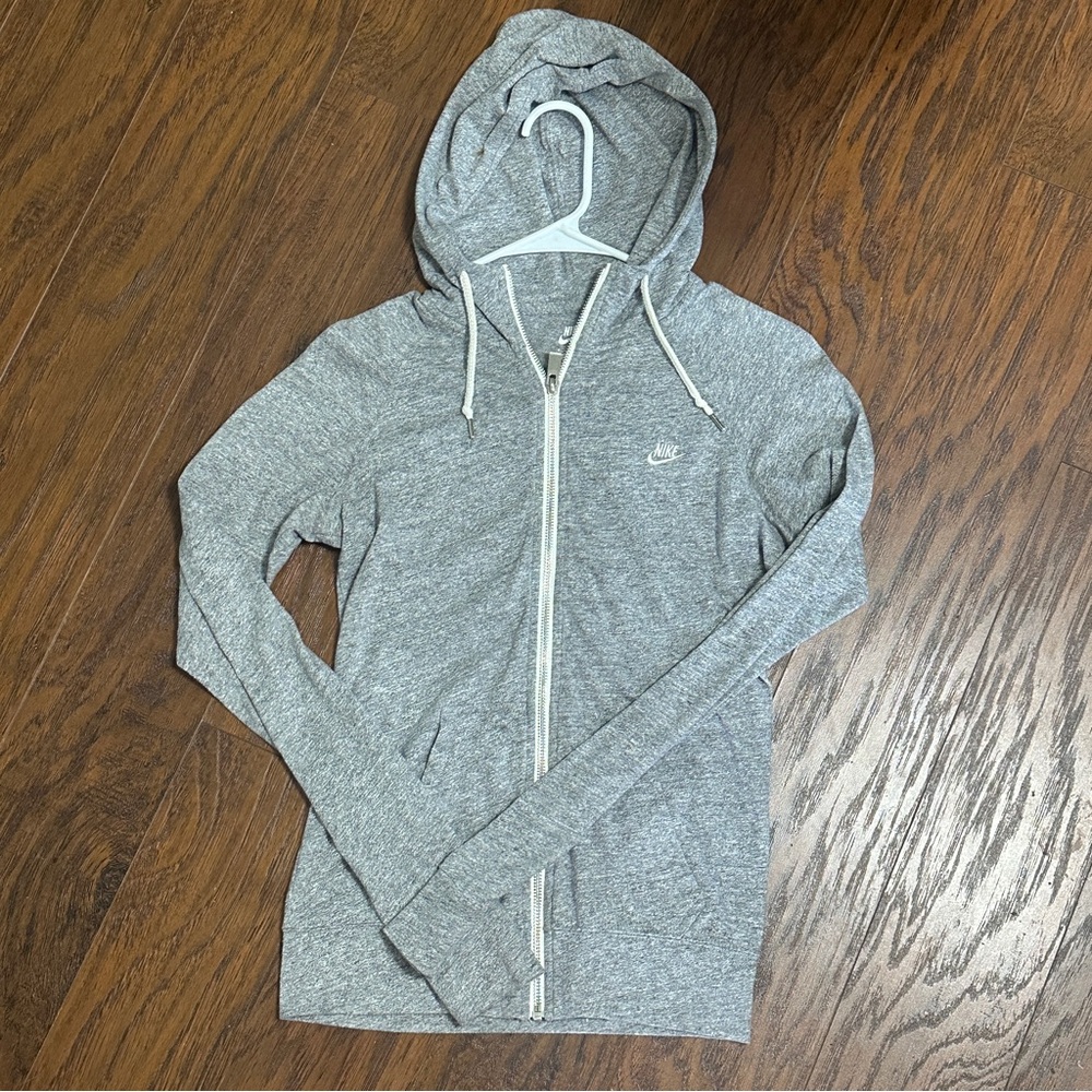 Small Nike Gray Zip Jacket
